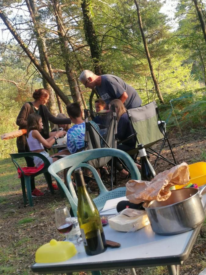 Air Naturel De Camping Moulin De Malesse Saint-Privat  Eksteriør bilde